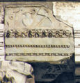RomaTVestaFregio architrave.jpg