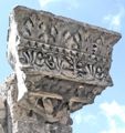 RomaDomusFlaviaCorniceIonicaFlavia01.jpg