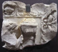 RomaDomusAugustaRilievoGrifone.jpg